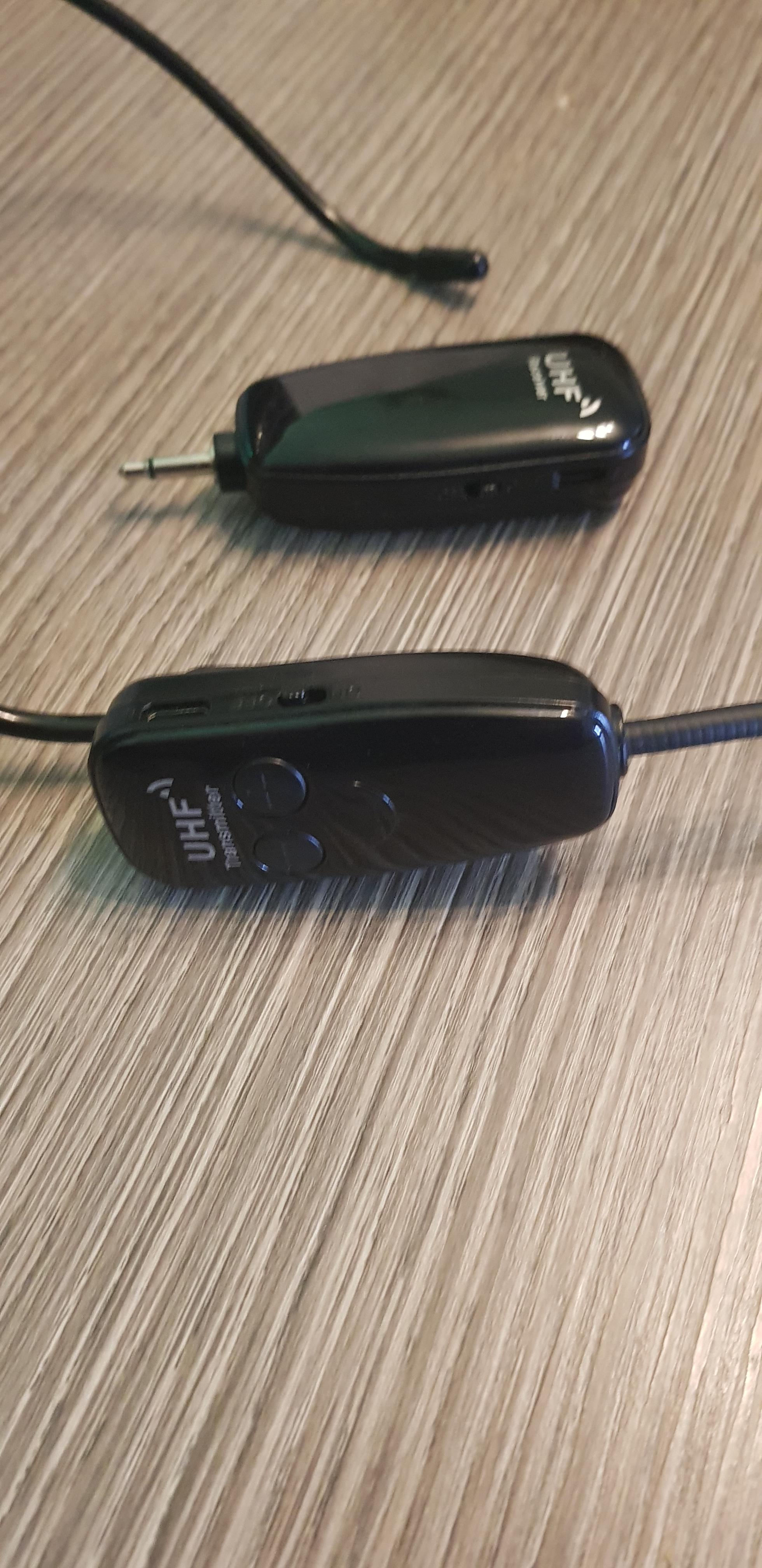 PELLOR Microfono Archetto Wireless UHF 2 in 1 Nero